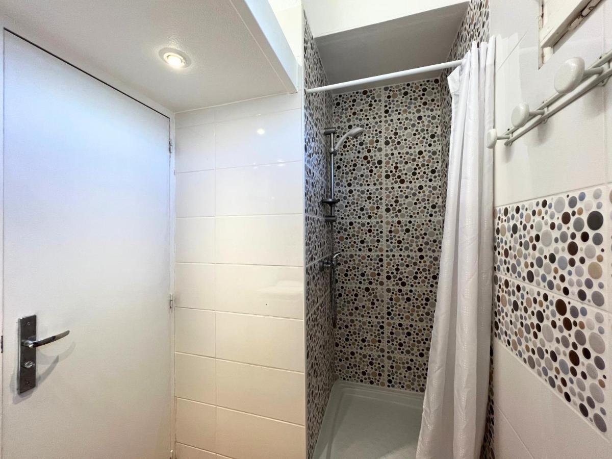Appartement A 100M De La Plage - Terrasse & Parking Prive Le Barcarès Buitenkant foto