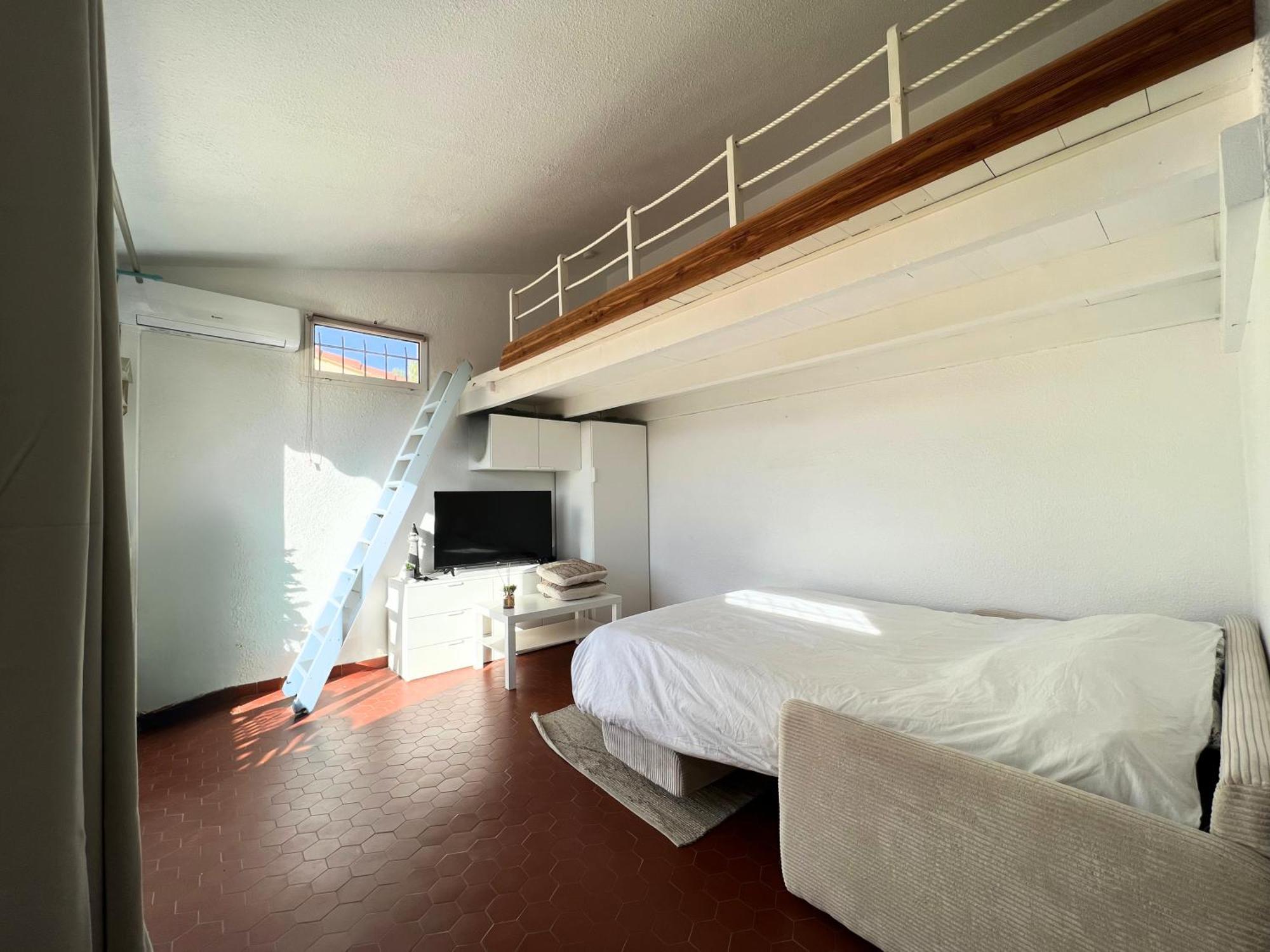 Appartement A 100M De La Plage - Terrasse & Parking Prive Le Barcarès Buitenkant foto